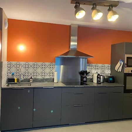 Gorgeous 2 Bedroom, 2 Full Bath, Ski In Apartment! Winner Of 2025 And 2024 Traveller Award! Morzine Esterno foto