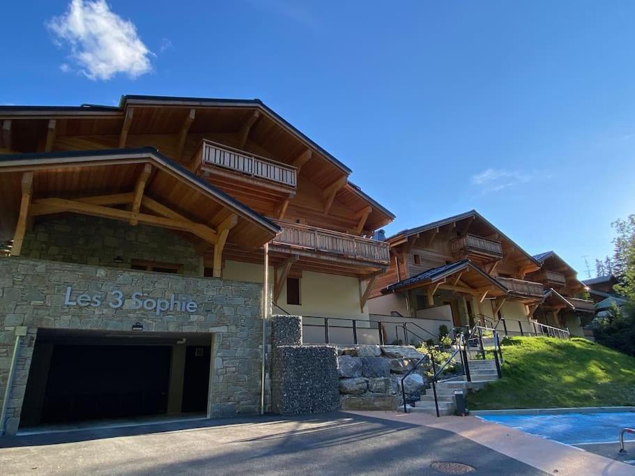 Gorgeous 2 Bedroom, 2 Full Bath, Ski In Apartment! Winner Of 2025 And 2024 Traveller Award! Morzine Esterno foto
