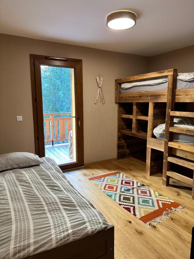 Gorgeous 2 Bedroom, 2 Full Bath, Ski In Apartment! Winner Of 2025 And 2024 Traveller Award! Morzine Esterno foto